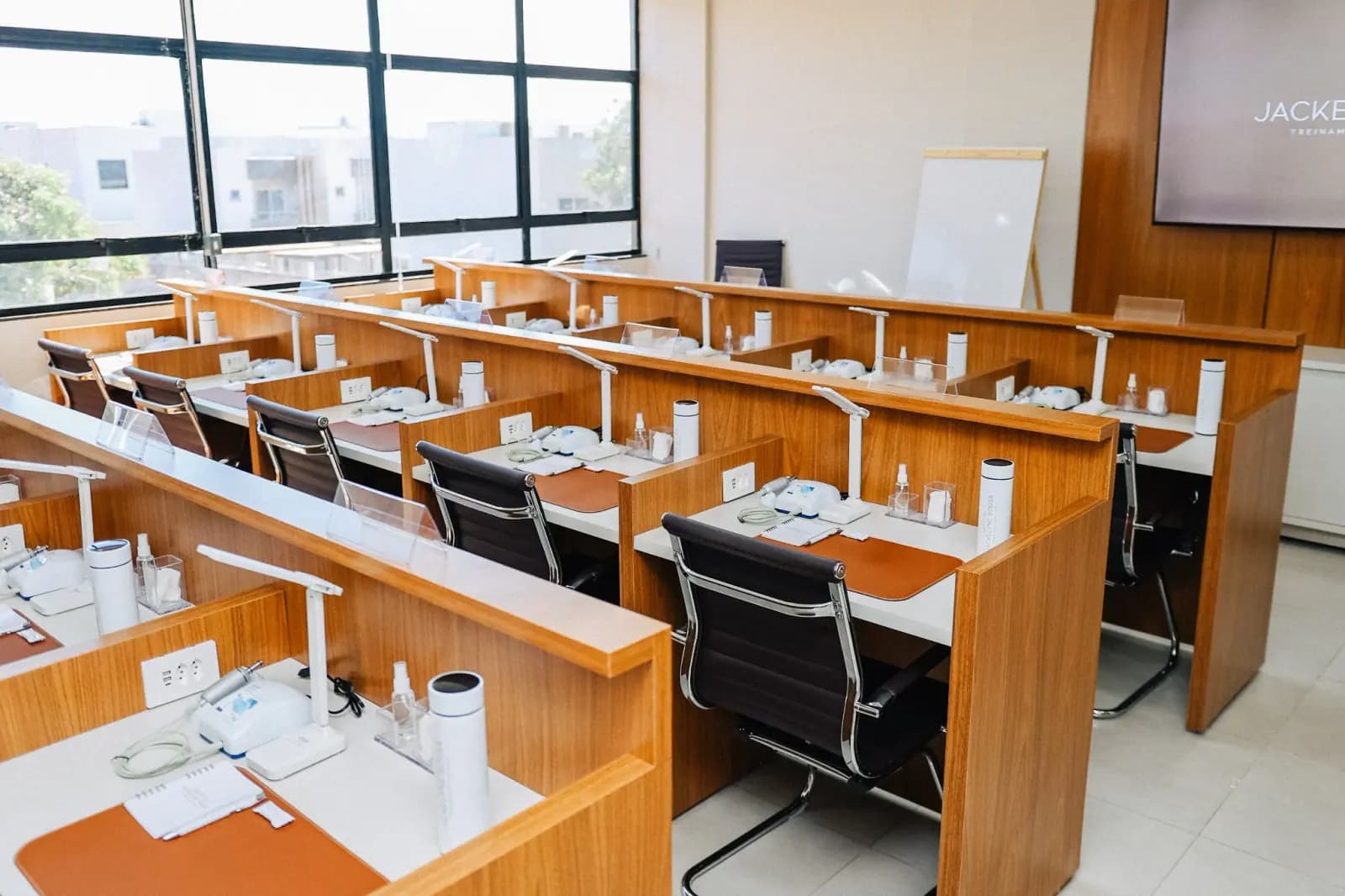 Laboratório para cursos de odontologia do Instituto Jackelyne Sousa em Palmas